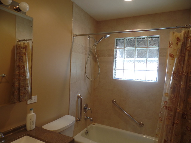4600 Cracow Ave, Lyons, IL 60534 photo 14