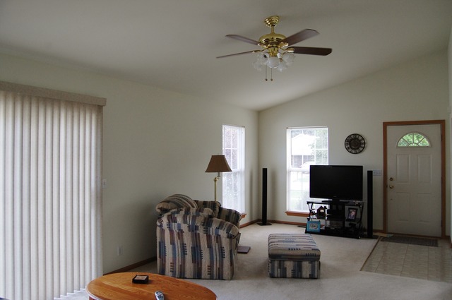 701 Jaffe St, Plano, IL 60545 photo 8