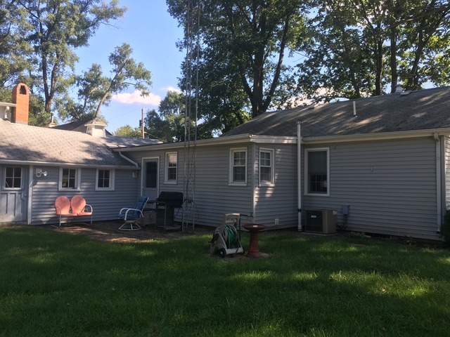 1200 E Southmor Rd, Morris, IL 60450 photo 3