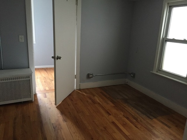 3039 N Damen Ave, Chicago, IL 60618 photo 19