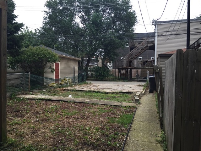 3039 N Damen Ave, Chicago, IL 60618 photo 24
