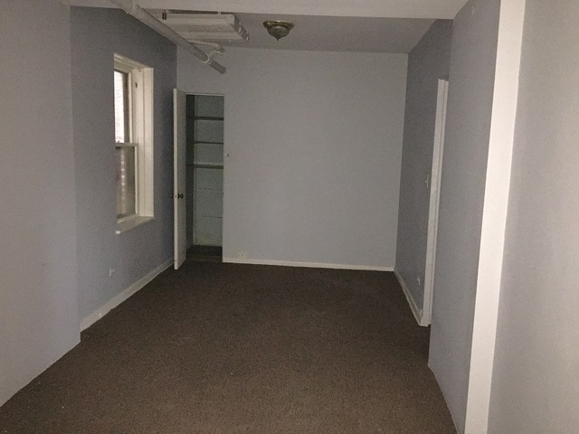 3039 N Damen Ave, Chicago, IL 60618 photo 7