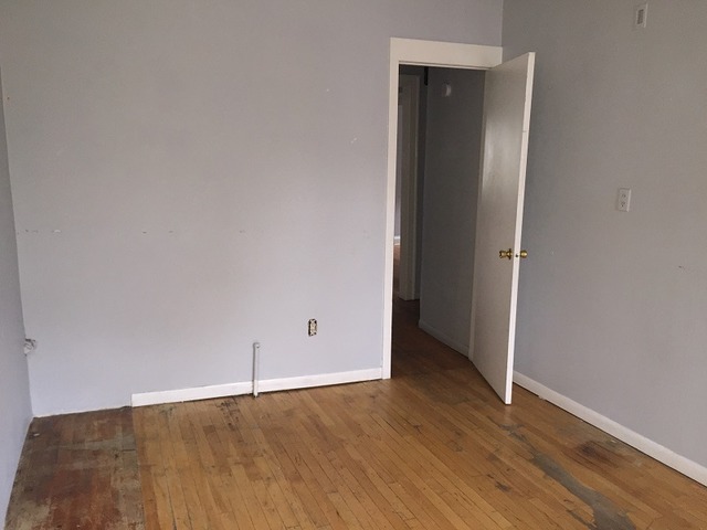 3039 N Damen Ave, Chicago, IL 60618 photo 13