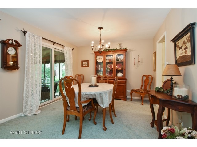 20400 Doria Ln, Olympia Fields, IL 60461 photo 4