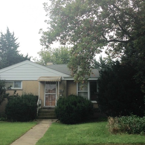 151 W Devon Ave, Roselle, IL 60172 photo 2