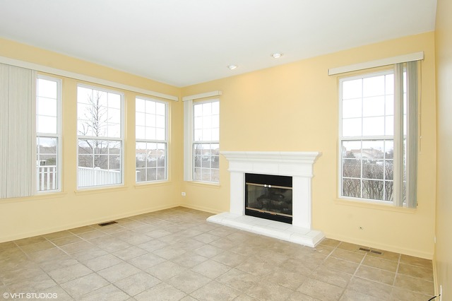 67 Kelsey Ct, Algonquin, IL 60102 photo 5