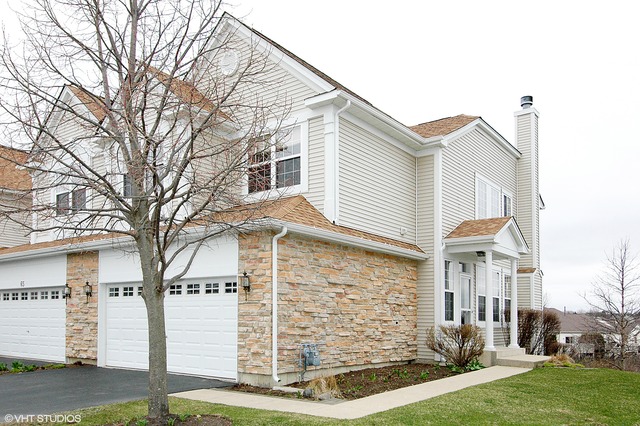 67 Kelsey Ct, Algonquin, IL 60102 photo 1