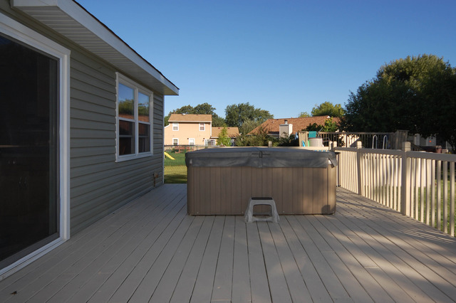1357 Windsor Ct, Elgin, IL 60120 photo 23