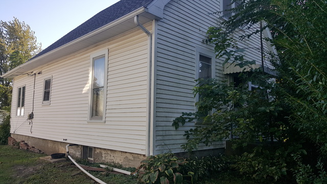 Undisclosed, Compton, IL 61318 photo 1