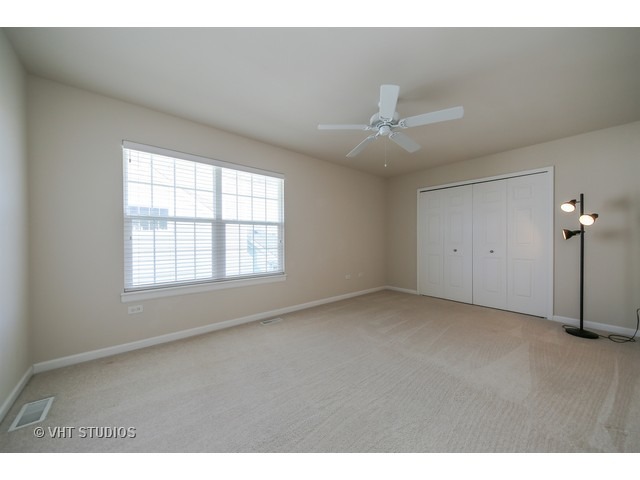 25736 Roundstone Ave, Plainfield, IL 60585 photo 15