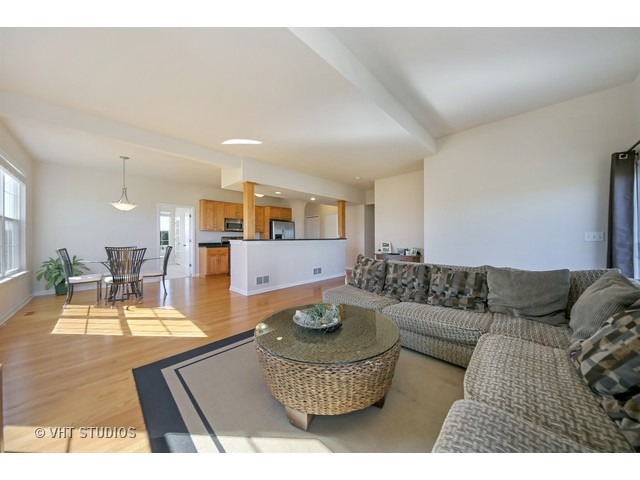 25736 Roundstone Ave, Plainfield, IL 60585 photo 2