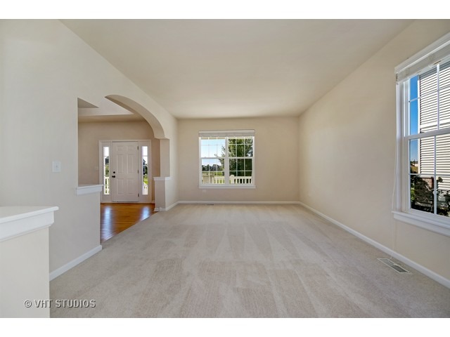 25736 Roundstone Ave, Plainfield, IL 60585 photo 8
