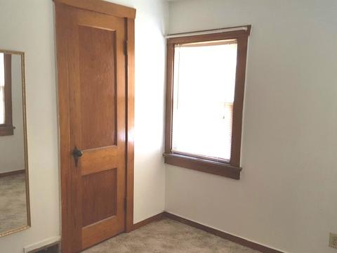 517 8 Th St, Peru, IL 61354 photo 7
