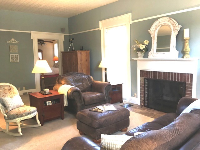 315 E 4th St, Dixon, IL 61021 photo 6