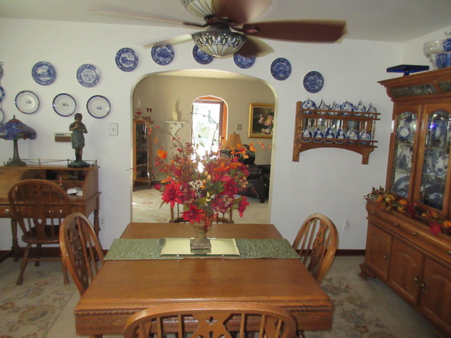 411 E 3rd St, Rock Falls, IL 61071 photo 10
