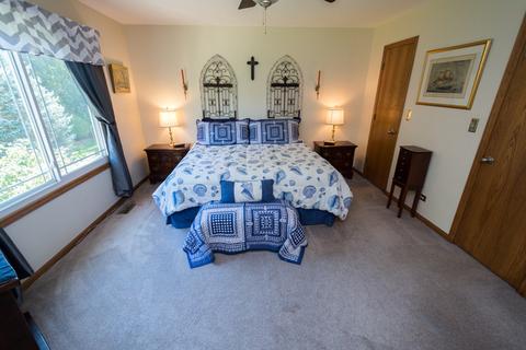 295 Brittany Trl, Elgin, IL 60120 photo 12