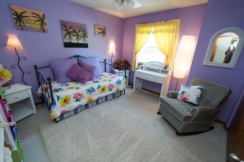 295 Brittany Trl, Elgin, IL 60120 photo 16