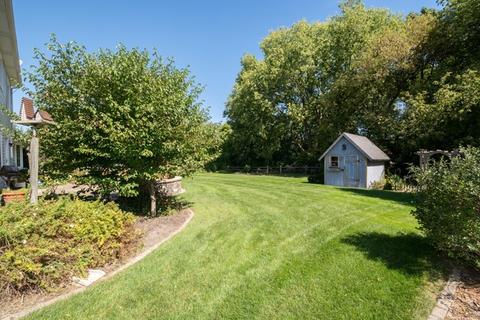 295 Brittany Trl, Elgin, IL 60120 photo 24