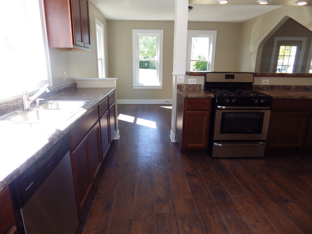 356 E Main St, Braidwood, IL 60408 photo 10