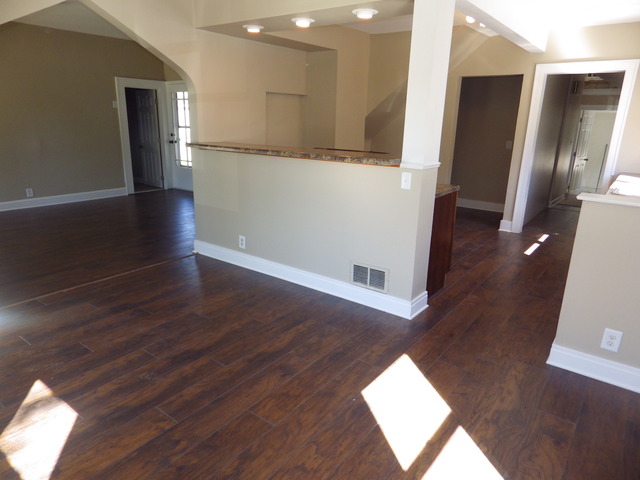 356 E Main St, Braidwood, IL 60408 photo 7