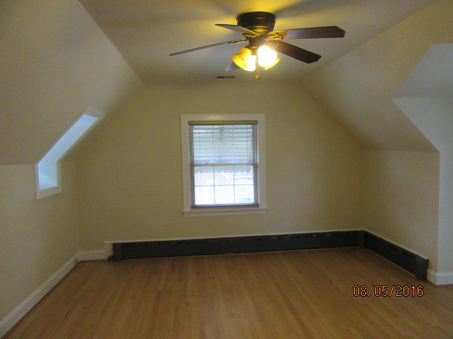 704 Selborne Rd, Riverside, IL 60546 photo 3