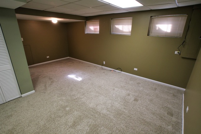 352 Wentworth Ln, Bartlett, IL 60103 photo 16