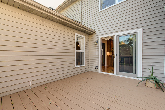 1304 Dancing Bear Ln, Elgin, IL 60120 photo 23