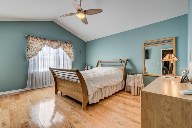 1304 Dancing Bear Ln, Elgin, IL 60120 photo 10