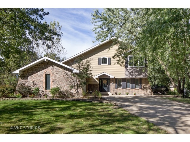 302 San Carlos Rd, Minooka, IL 60447 photo 1