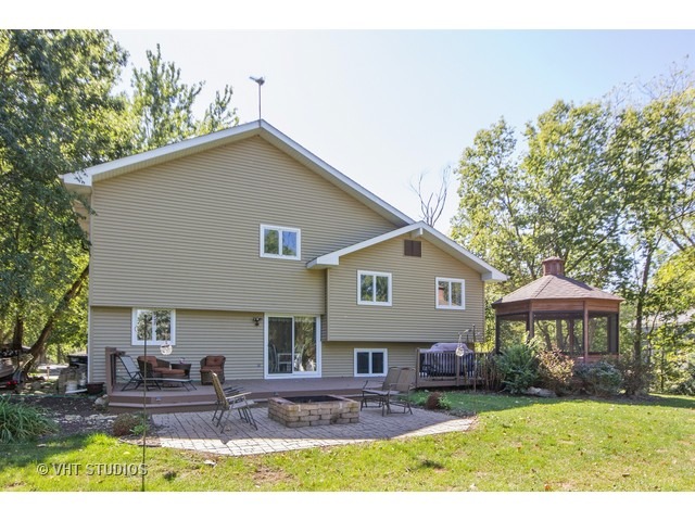 302 San Carlos Rd, Minooka, IL 60447 photo 15