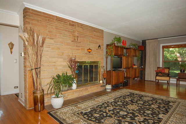 166 Cornell Ave, Des Plaines, IL 60016 photo 4