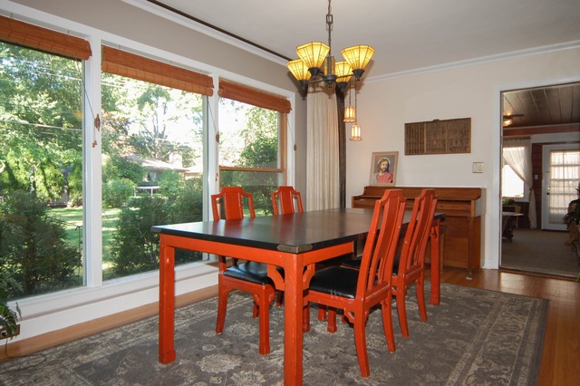 166 Cornell Ave, Des Plaines, IL 60016 photo 2