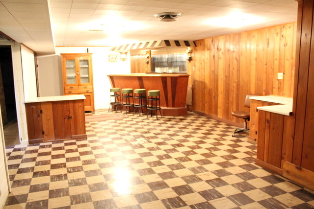 903 Carr St, Elgin, IL 60123 photo 4