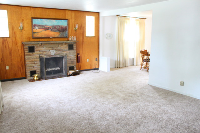 903 Carr St, Elgin, IL 60123 photo 2