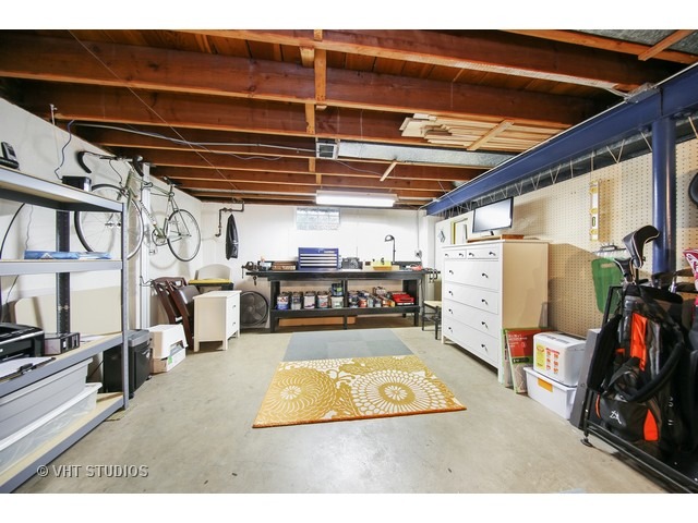 908 Crest St, Wheaton, IL 60189 photo 19