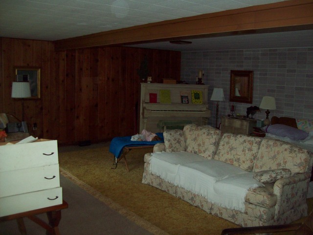 101 E Brewer Circle Dr, Walnut, IL 61376 photo 12