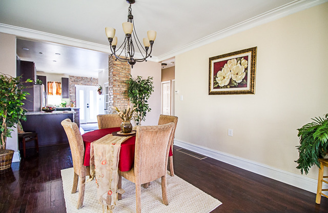 2014 S 20th Ave, Broadview, IL 60155 photo 7