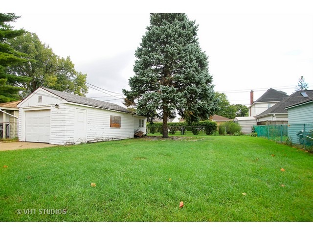 925 S 6th Ave, Des Plaines, IL 60016 photo 10