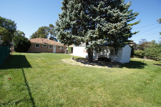 925 S 6th Ave, Des Plaines, IL 60016 photo 16