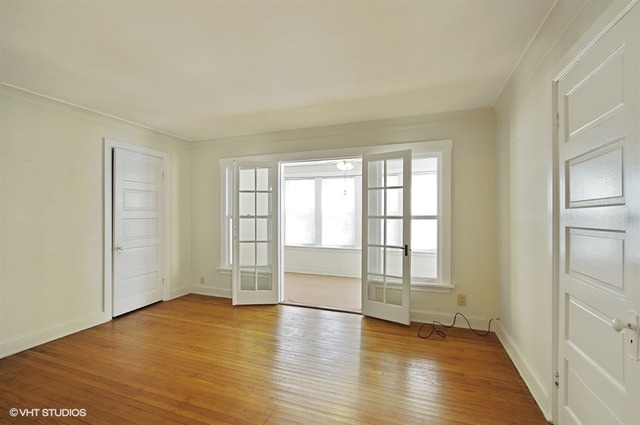 1216 Florence Ave, Evanston, IL 60202 photo 2
