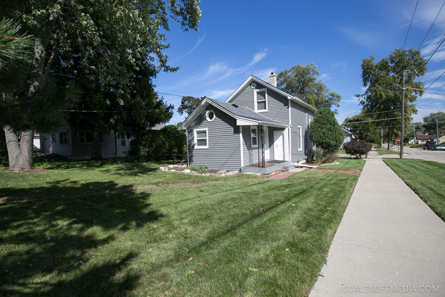344 Wabash St, Elgin, IL 60123 photo 2