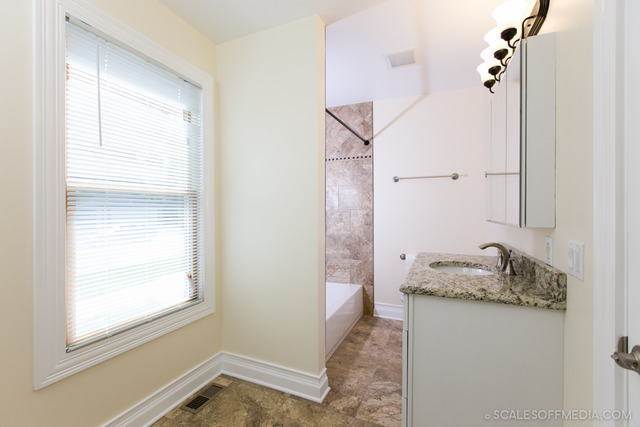 344 Wabash St, Elgin, IL 60123 photo 9