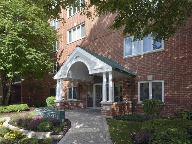 1600 E Thacker St #602, Des Plaines, IL 60016 photo 2