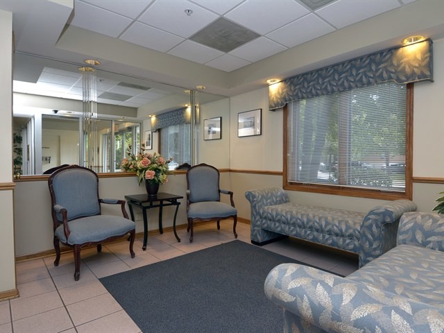 1600 E Thacker St #602, Des Plaines, IL 60016 photo 3