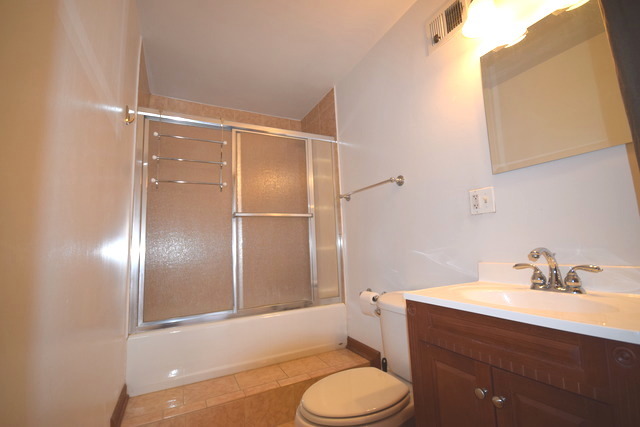 30 Elm St #10B, Chicago, IL 60611 photo 9