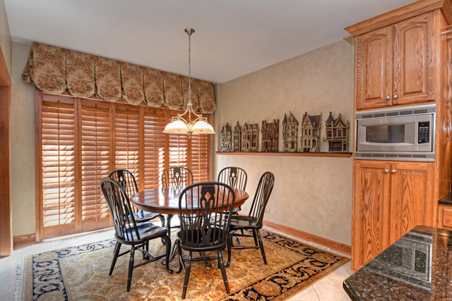 223 N Maple St, Itasca, IL 60143 photo 8