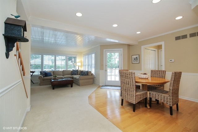 2425 Oak Ave, Northbrook, IL 60062 photo 7