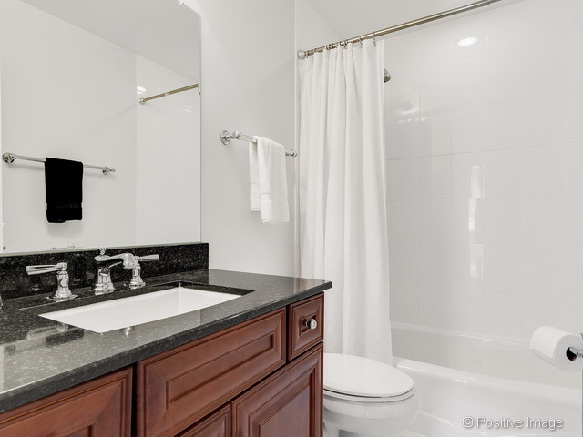 6400 Tremont St, Willowbrook, IL 60527 photo 19