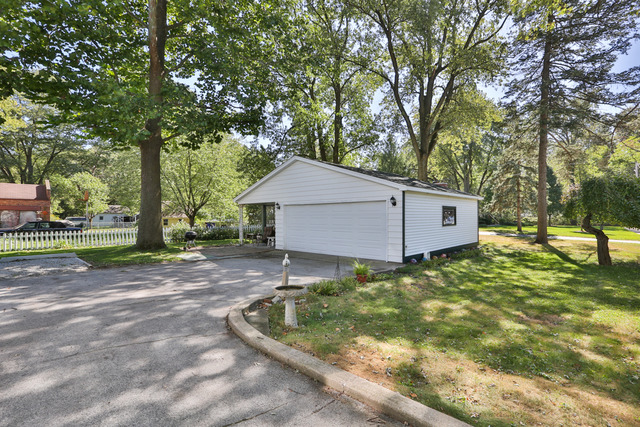 801 Cherry Ln, Thornton, IL 60476 photo 17