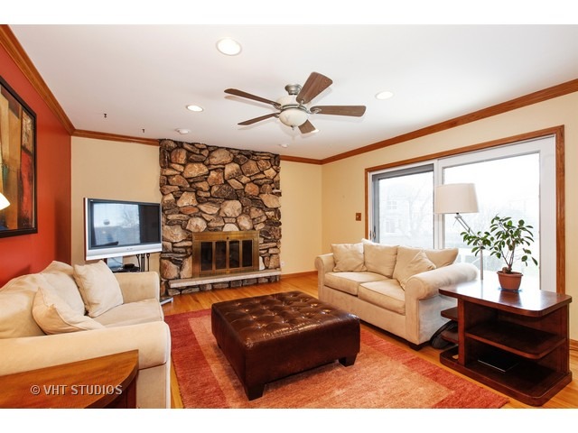 16 W683 90th St, Willowbrook, IL 60527 photo 9